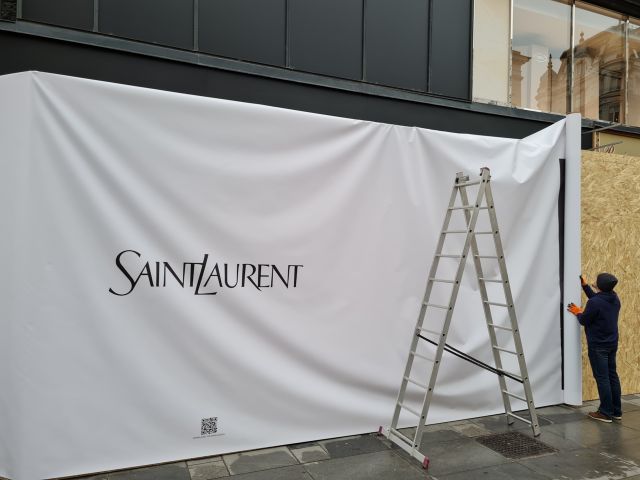 Plane Druck auf Staubwand inkl. Montage 1010 Wien – Referenz AbdeX
