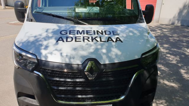 Fahrzeugbeschriftung inkl. Druck und Montage  – Referenz AbdeX