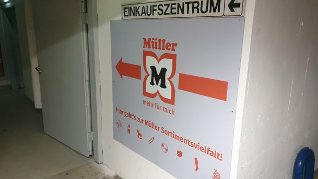 Tiefgarage Schilder inkl. Druck und Montage – Referenz AbdeX