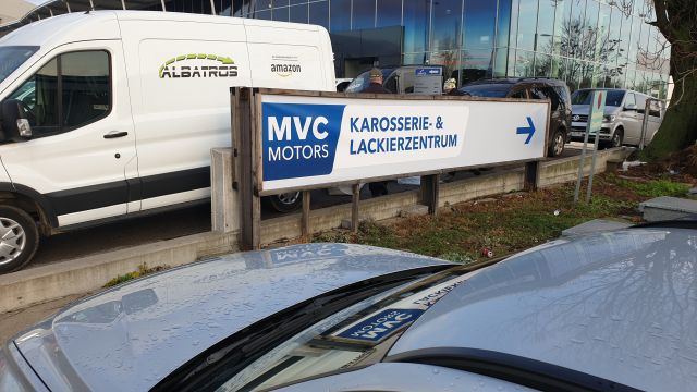 Autohaus und Werkstatt Planen und Schilder Druck und Montage – Referenz AbdeX