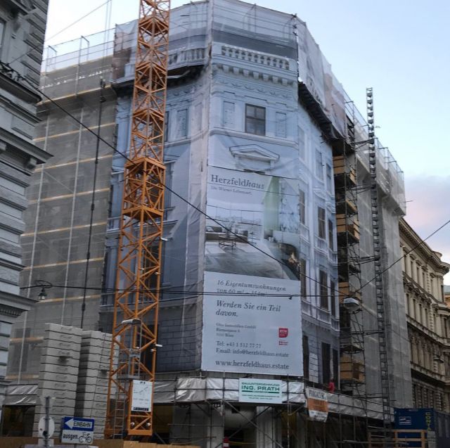 Komplette Gerüstverkleidung inkl. Druck und Montage 1010 Wien – Referenz AbdeX