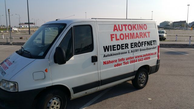 Fahrzeugbeschriftung mit Klebebuchstaben – Referenz AbdeX