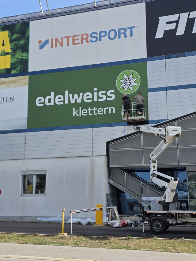 Aluschilder Druck und Montage – Referenz AbdeX