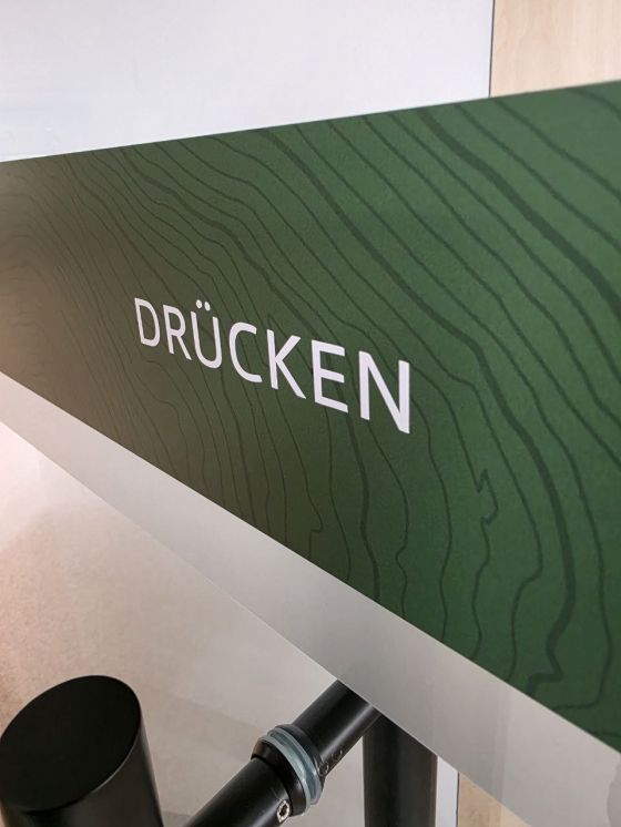 Foliendruck Beschriftung Drücken Montage