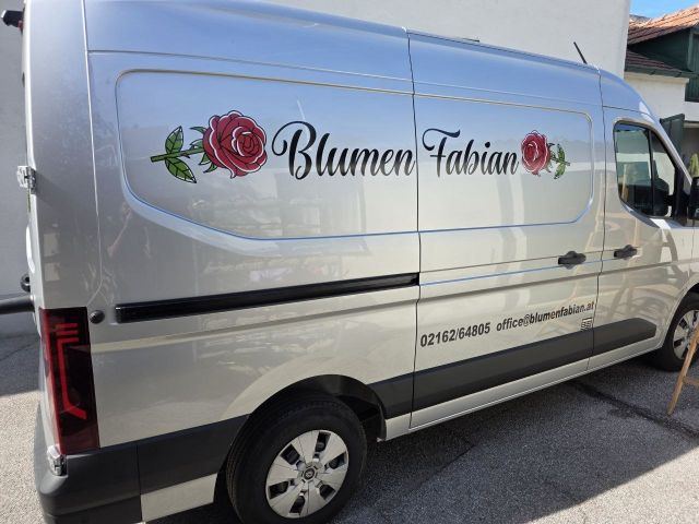 Autobeklebung Blumen Fabian – Beschriftung von AbdeX