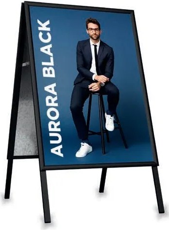 Aurora Black von AbdeX – Kundenstopper & Plakatständer