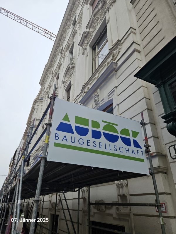 Aludibond Bautafel Druck 