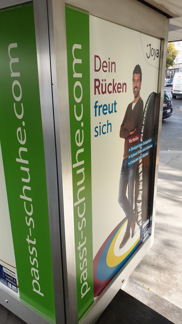 Schaufenster Beklebungen (Aufkleber Druck und Montage)