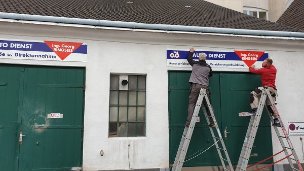 Aluschilder für Werkstatt Druck und Montage