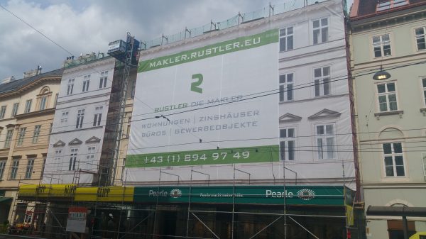 Fassadengerüst-Verkleidung Druck und Montage