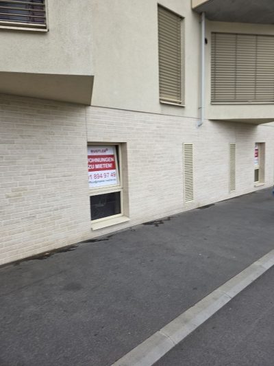 Schaufensterbeklebung bedruckte Folie Druck + Montage