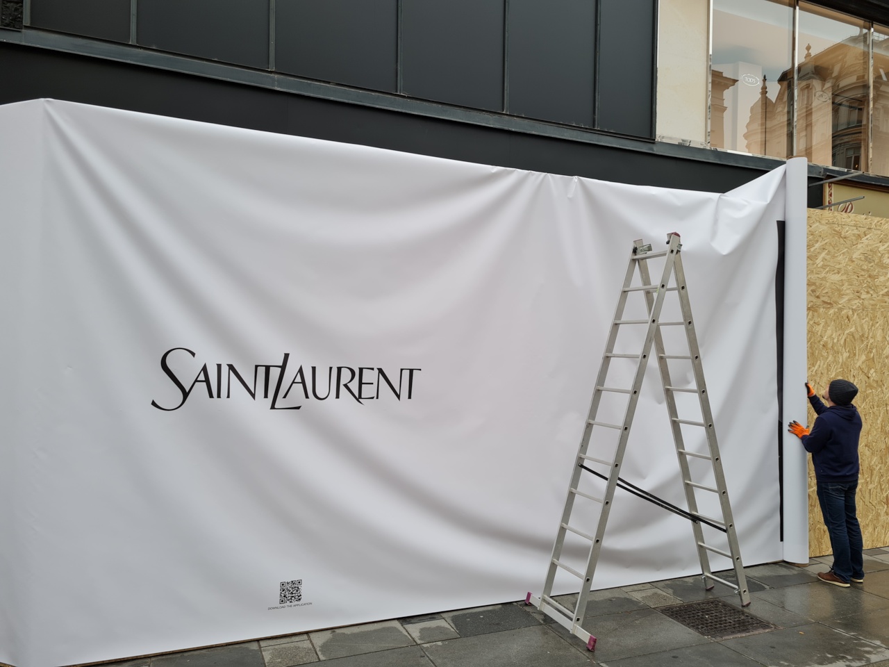 Plane Druck auf Staubwand inkl. Montage 1010 Wien