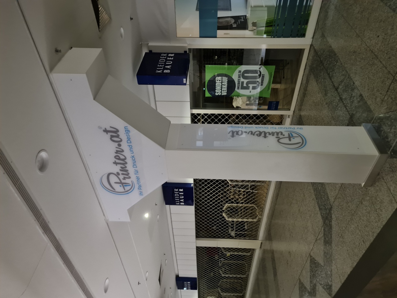 Plexiglas Druck + CNC + Montage Wien